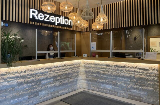 Auch die Lobby des Hotels wurde neu und modern gestaltet. | Foto: Maier