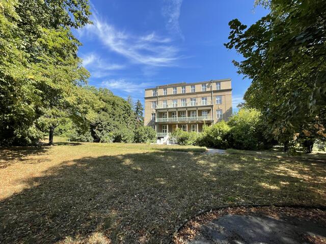 Der Park hinter dem ehemaligen Spital. | Foto: zVg