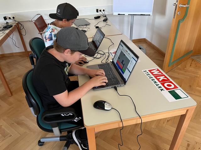 Die Kinder und Jugendlichen waren voller Engagement dabei. Die Coding-Week fand heuer zum zweiten Mal statt. | Foto: WKO Regionalstelle Ennstal/Salzkammergut