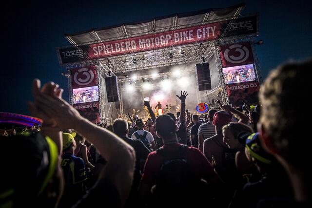 Die MotoGP Bike City geht wieder in Betrieb. | Foto: RB Content Pool