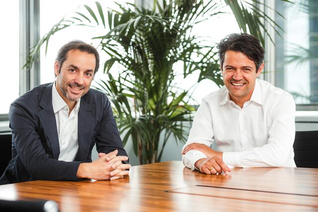 Bernhard Perner (r.) war sowohl als Chef der COFAG als auch der ABBAG tätig. Damit soll er rund 455.000 Euro verdient haben. | Foto: Philipp Lipiarski