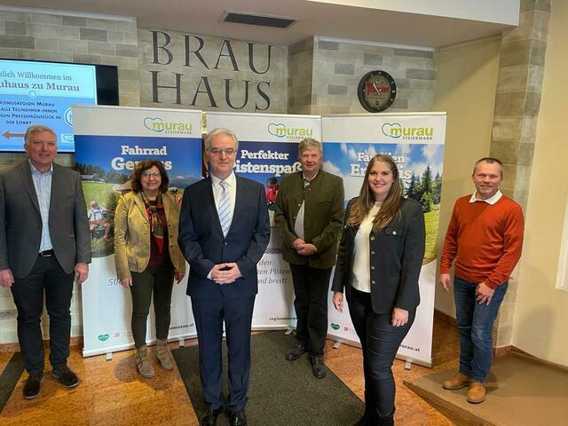 Der Vorstand der Erlebnisregion Murau präsentiert gute Zahlen. | Foto: Verderber