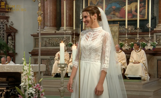 An Mariä Himmelfahrt, 15. August 2022, erhielt Bernadette Lang die Jungfrauenweihe im Salzburger Dom. Sie entsagt dafür ein Leben lang auf Sexualität.  | Foto: Screenshot: sm