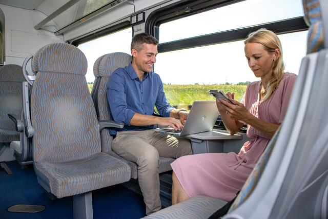 Die Mariazellerbahn ist das Rückgrat des öffentlichen Verkehrs im Pielachtal. Pendeln ist mit der elektrifizierten Schmalspurbahn besonders klimaschonend und bequem.
 | Foto: NB/Schwarz-König