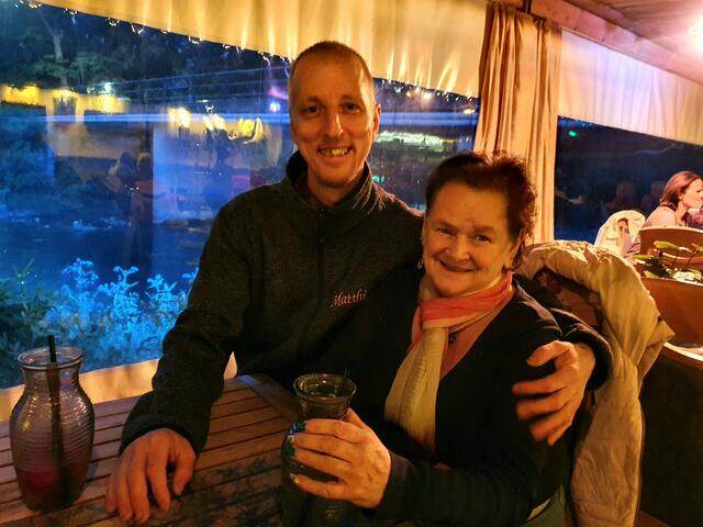 Leopoldine Bertl und Matthias Puchmayer fühlen sich hier wie daheim. | Foto: Erika Kollmann-Till 