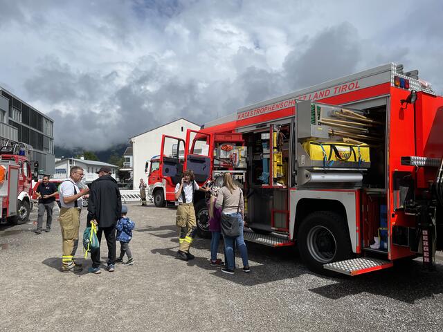 Die Feuerwehr Reutte öffnete bei der ORF-Sommerfrische seine Türen und Tore, und zeigte, was sie hat und was sie kann!