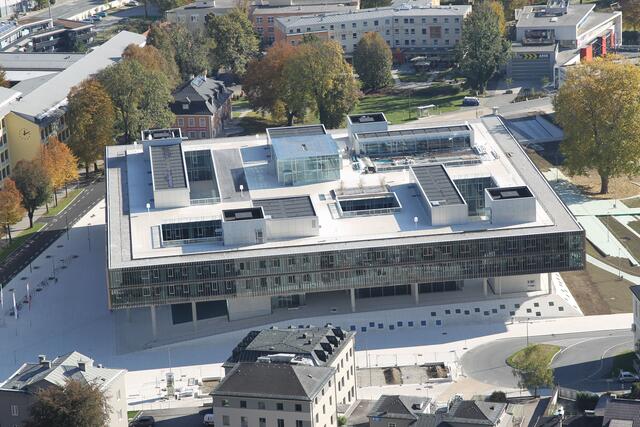 Die Universität Salzburg von Oben.  | Foto: Franz Neumayr