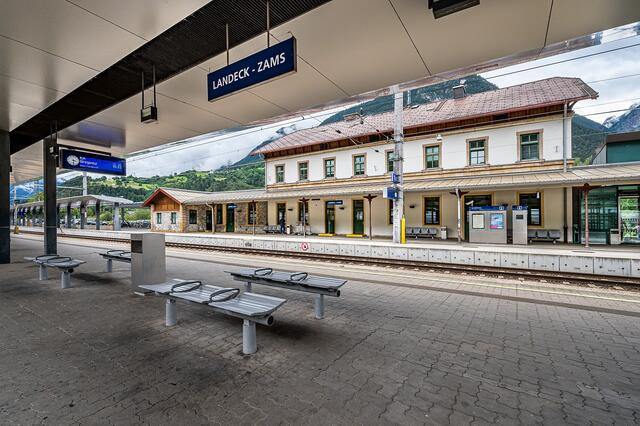Unter den Top 15: Der Bahnhof Landeck Zams kommt bei den Fahrgästen gut an, wie der VCÖ-Bahnhoftest 20212zeigt. | Foto: ÖBB/Michael Fritscher