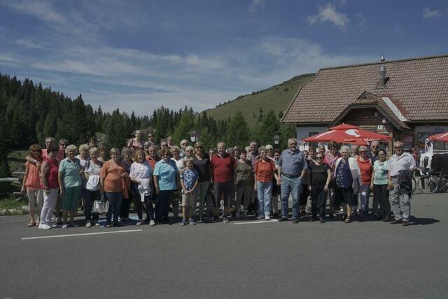 Jede Menge zu sehen gab es für den PVÖ Maria Rojach beim Ausflug zum Ossiacher See und zum Dobratsch. | Foto: Privat