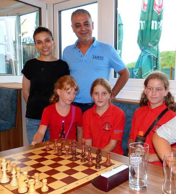 Fatma und Mustafa Yüksek, Restaurant Samos