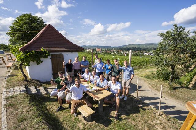 Gute Weine und gute Laute herrschte bei den Verkostungen des Weinbauverein Gobelsburg-Zeiselberg. | Foto: Robert Herbst