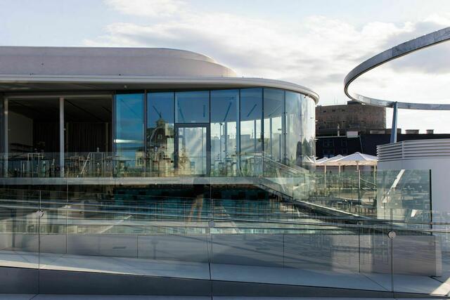 Gemeinsam mit der österreichischen Kommunikationsagentur "The Skills Group" erhielt das MQ den renommierten „Golden World Award“. | Foto: Leopold Museum/Morgensztern