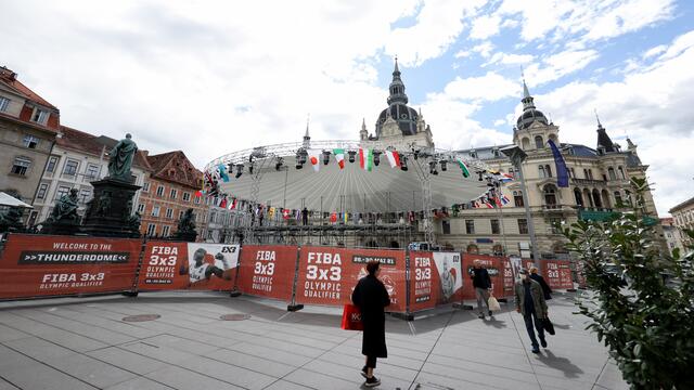 2021 fand direkt am Grazer Hauptplatz die Olympia-Qualifikation im 3-gegen-3 statt. Im September kommt das nächste große Basketball-Event auf die steirische Landeshauptstadt zu. | Foto: GEPA pictures/ Christian Walgram