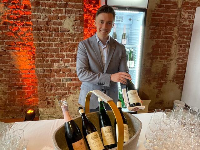 Bründlmayer-Weine aus Langenlois wurden kredenzt. | Foto: Necker