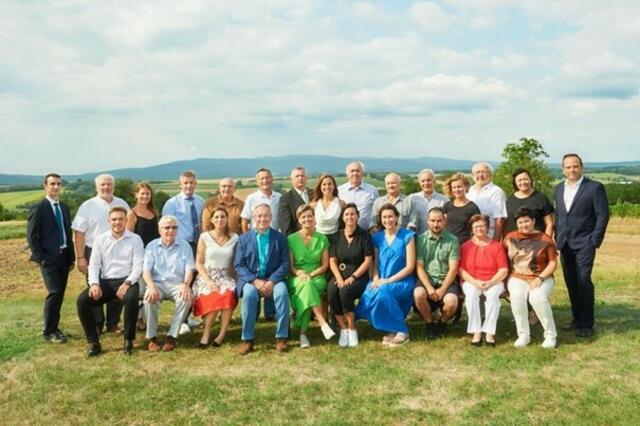 Die Kandidatinnen und Kandidaten für die Gemeinderatswahl 2022. | Foto: Volkspartei Burgenland