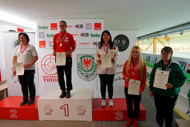 Im 60 Liegend-Bewerb der Seniorinnen 1 war Sonja Kaspar (SG Mieming) nicht zu schlagen und holte Gold für Tirol | Foto: Christian Kramer, TLSB