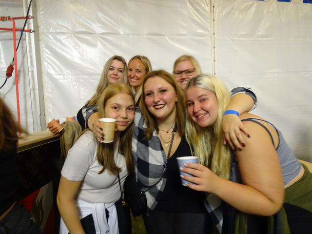 Laura Schönegger, Jana Lammerhuber, Stefanie Papacek, Karina Schmollnhuber, Pia Stöckl und Viktoria Wagner | Foto: Simon Glösl