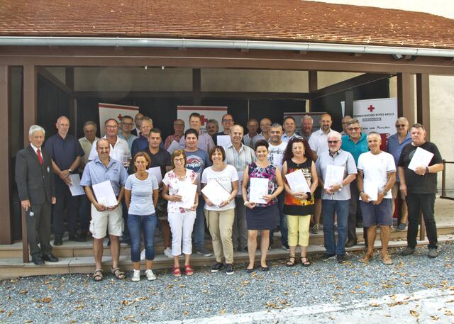 35 verdiente BlutspenderInnen wurden in Schlaining von Bezirksstellenleiter Rudolf Luipersbeck und Lars Eberhart - Koordinator aller Blutspenden in Wien, NÖ und Burgenland - geehrt.