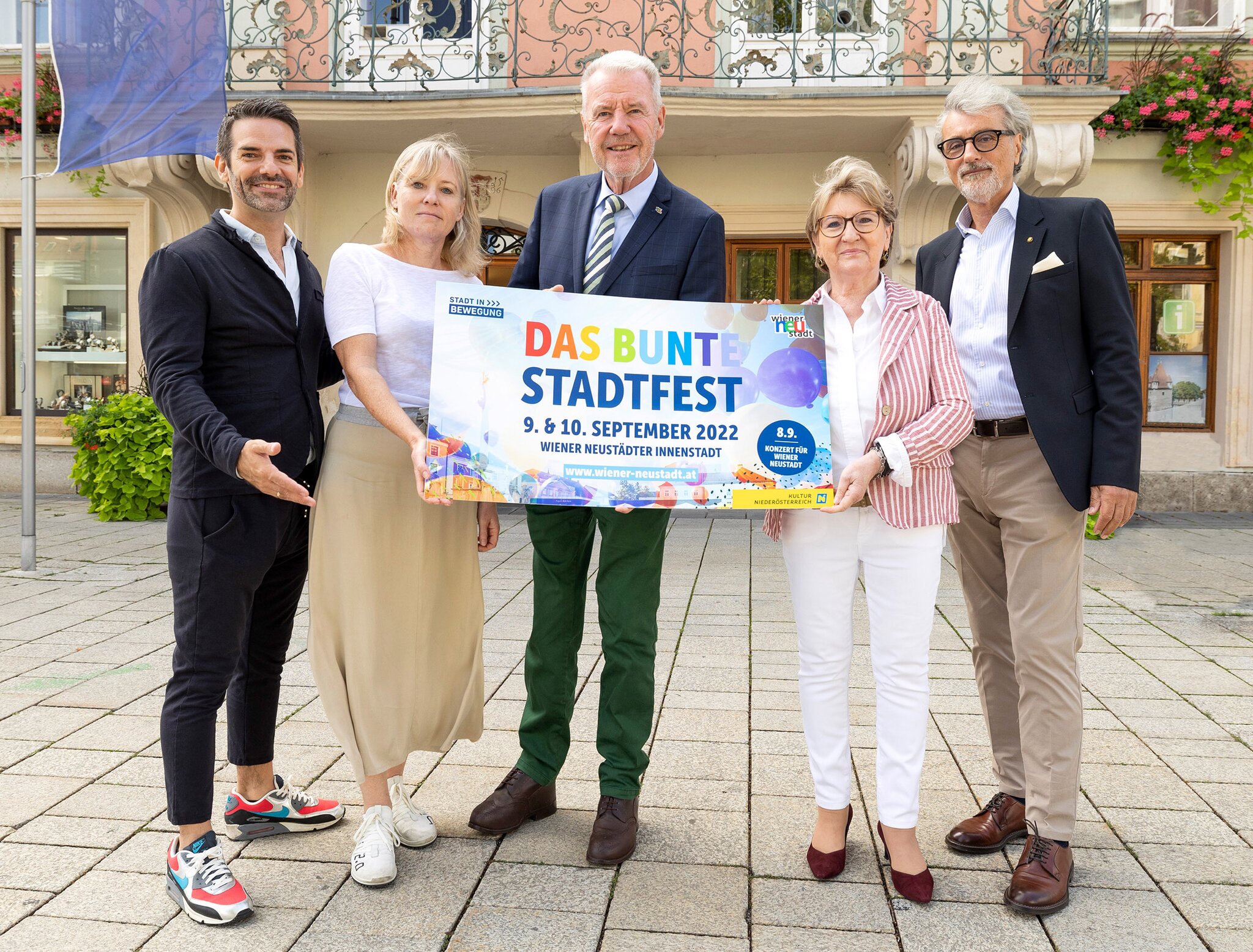 Es wird gefeiert "Buntes Stadtfest" und "Konzert für Wiener Neustadt