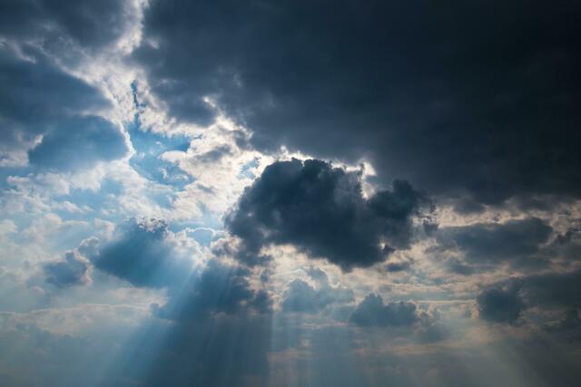 Es wird, es wird. Am Montag und Dienstag zeigt sich die Sonne und kämpft sich durch die Wolken am Morgen durch. | Foto: pixabay