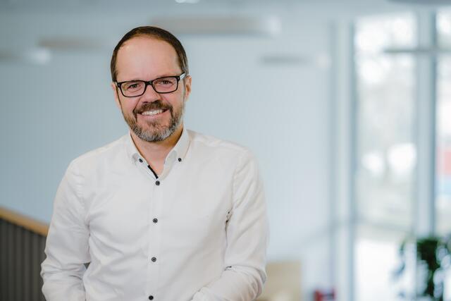 Harald Maier-Kern, Inhaber mK Kommunikationsdesign, ist seit 1996 in der IT-Branche tätig. | Foto: Tom&amp;Nena Film &amp; Fotografie