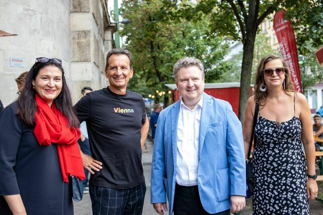 Landesparteisekretärin Barbara Novak, Gemeinderat Christian Oxonitsch, Bürgermeister Michael Ludwig und Stadträtin Ulli Sima (v.l.) | Foto: Matthias Lechner