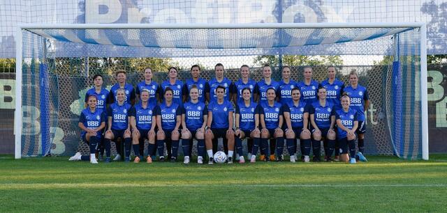 Teamfoto des FFCM Traiskirchen, hier sind Frauen beim Fußball gleichberechtigt. | Foto: Peter Bauer www.peterbauer.at