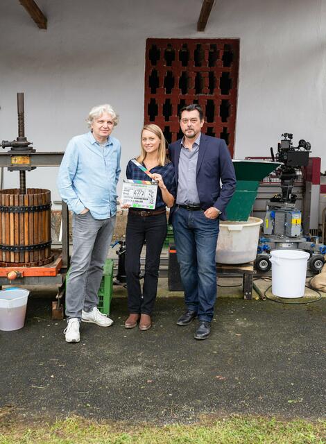 Regisseur Wolfgang Murnberger mit Anna Unterberger und Hary Prinz (rechts). | Foto: ORF