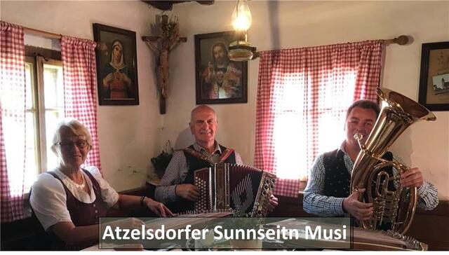 Volksmusik und Volkslieder, dargeboten von der Gruppe „Atzelsdorfer Sunnseitn Musi"  | Foto: Privat