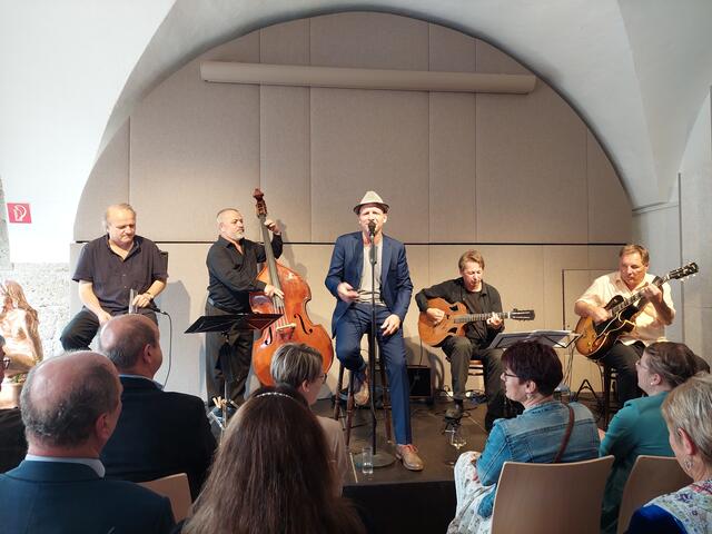 Fünf begnadete Musiker sorgen für eine schwungvolle Matinée.