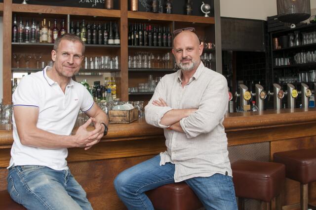 Die Betreiber Oliver Jankai und Thomas Christenheit haben "Das Columbus" renoviert und legen Wert auf traditionelle Wiener Küche.