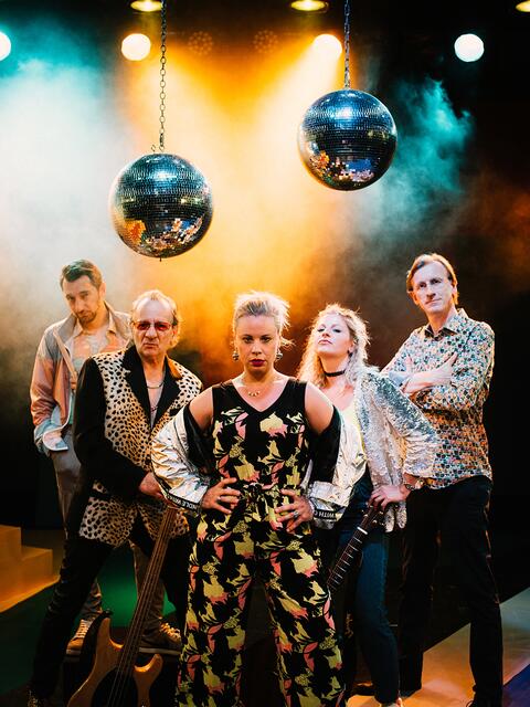 Katharina Strasser &amp; Band geben Austropop-Songs am 8. September im forumKLOSTER in Gleisdorf zum Besten. | Foto: Katharina Strasser_c ingo Pertramer