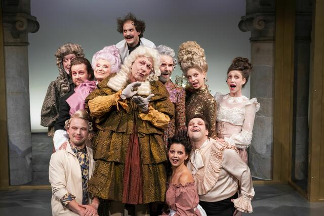 Eine Szene aus Tartuffe  | Foto: Ensemble Porcia