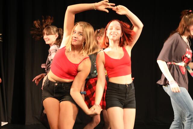 Klara und Sophie lieben Musical!