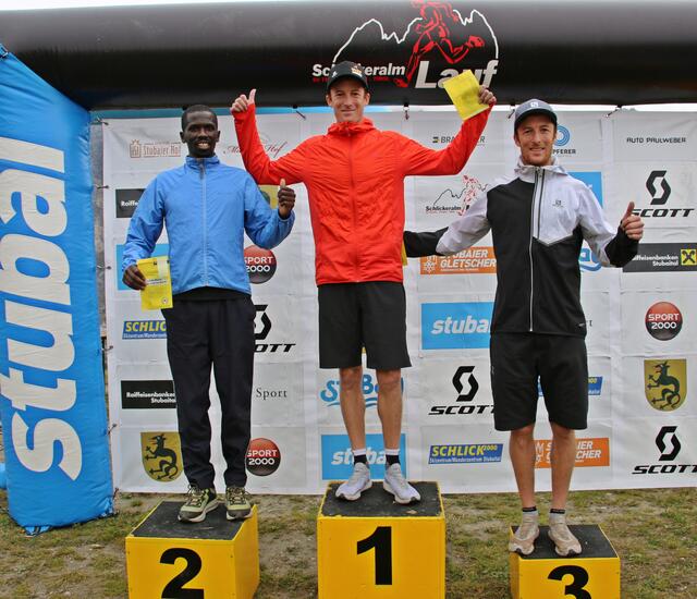 Isaac Kosgei (2), Manuel Innerhofer
(1), Hans-Peter Innerhofer (3) | Foto: TVB Stubai