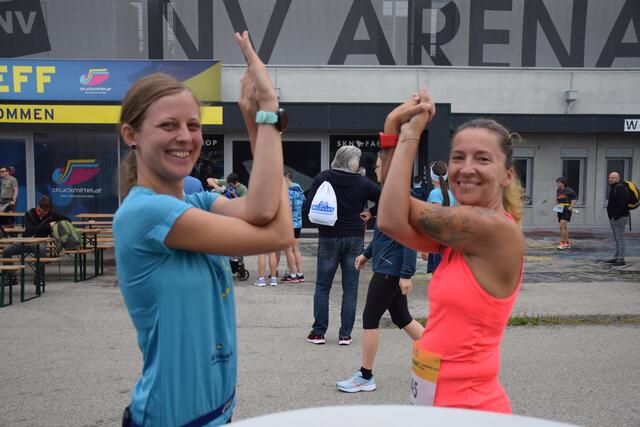 Wichtig vor dem Lauf: Das Aufwärmen.