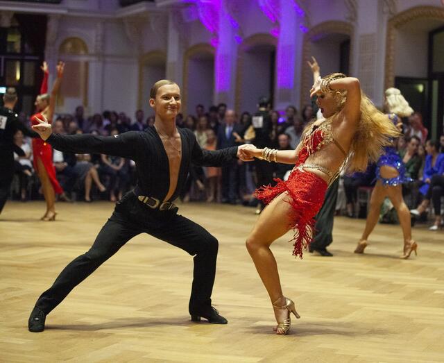 Die Tanz-Profis in Action… | Foto: Courtier