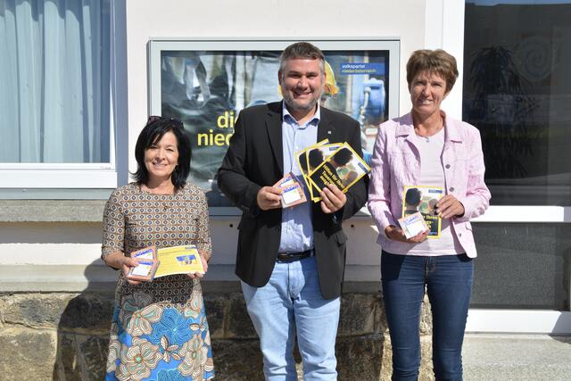 Landtagsabgeordnete Margit Göll, ÖVP-Bezirksgeschäftsführer Klaus Rosenmayer, Nationalratsabgeordnete Martina Diesner-Wais (v.l.). | Foto: Pilz