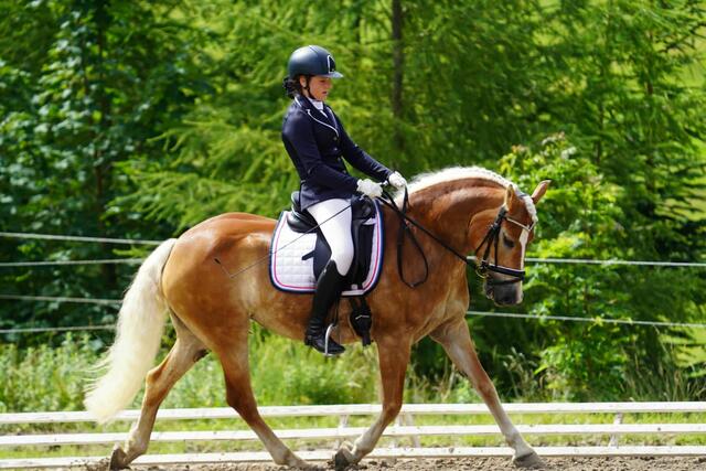 Lisa Windischbauer mit „Santana 64“. | Foto: URFV Gschwandt