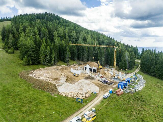 Die Baustelle bei der Bergstation - etwa 120 Meter vom Grebenzenhaus entfernt. | Foto: Mediadome