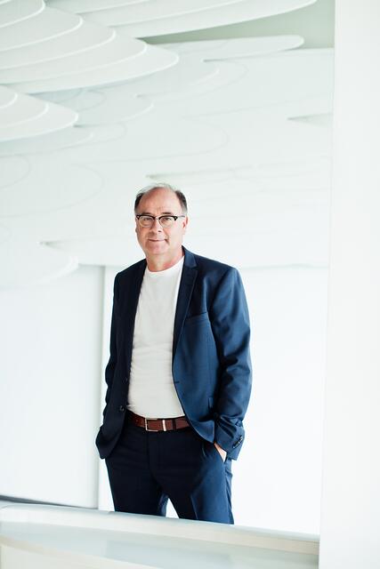 Im Next Liberty heißt es "raus damit" – Intendant Michael Schilhan verspricht viel Kreativität im Kinder- und Jugendtheater. | Foto: Lupi Spuma