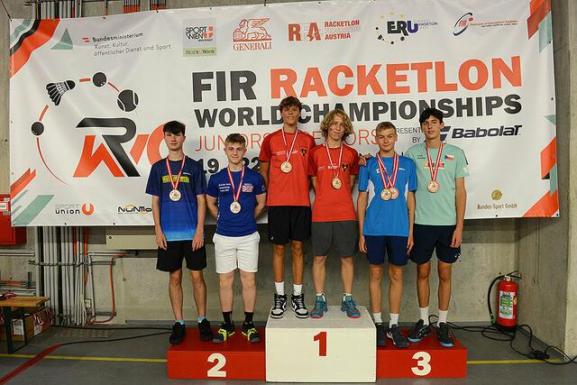 Ollie Barton/Chase Burgess (GBR); Leonhard Prager/Leo Hörtinger (AUT), Matěj Volf/Lukáš Dvořák (CZ) | Foto: rubinfoto.com