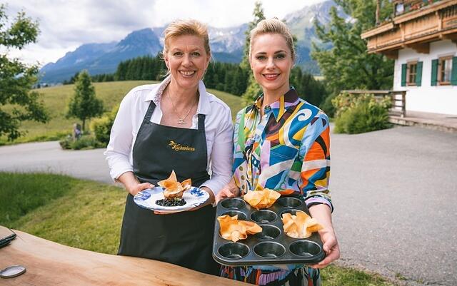 Anni Oberlechner und Silvia Schneider - Silvia kocht läuft Mo bis Fr um 14 auf ORF2. | Foto: ORF/S. Baker