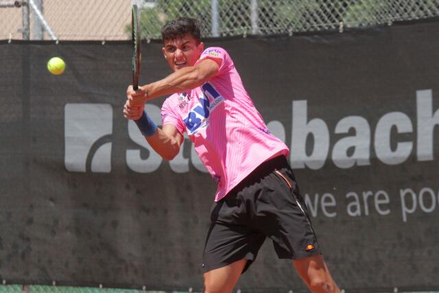 Der Tiroler Alexander Erler steht mit Doppelpartner Lucas Miedler im Viertelfinale von Tulln und dürfte wohl bei einem möglichen Finaleinzug, Mauthausen bei der Staatsmeisterschaft dann nicht zur Verfügung stehen. 