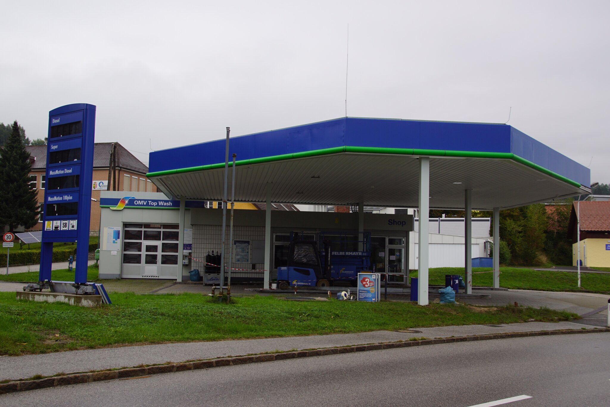 Umbauarbeiten AutomatenTankstelle für Haslach Rohrbach Umbauarbeiten AutomatenTankstelle für Haslach Rohrbach