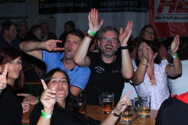 Die Besucher des Feuerwehrfestes in Micheldorf waren begeistert. | Foto: Mátyás Székely