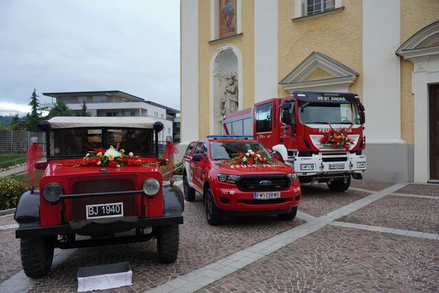 Das älteste und die beiden neuen Fahrzeuge | Foto: erwin-s