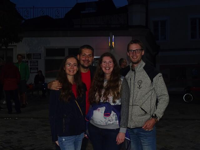Sandra und Lukas Ziervogl mit Julia und Leo Ahrer | Foto: Simon Glösl