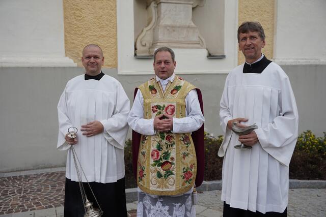 Siegfried Quendler, Feuerwehrkurat Pater Anselm Kassin, Roman Quendler. | Foto: erwin-s