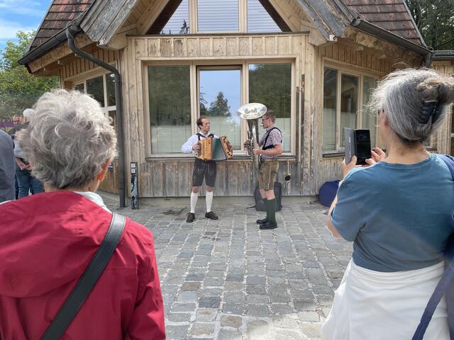 Start war beim Lainzer Tor - mit zünftiger musikalischer Untermalung. | Foto: Kautzky